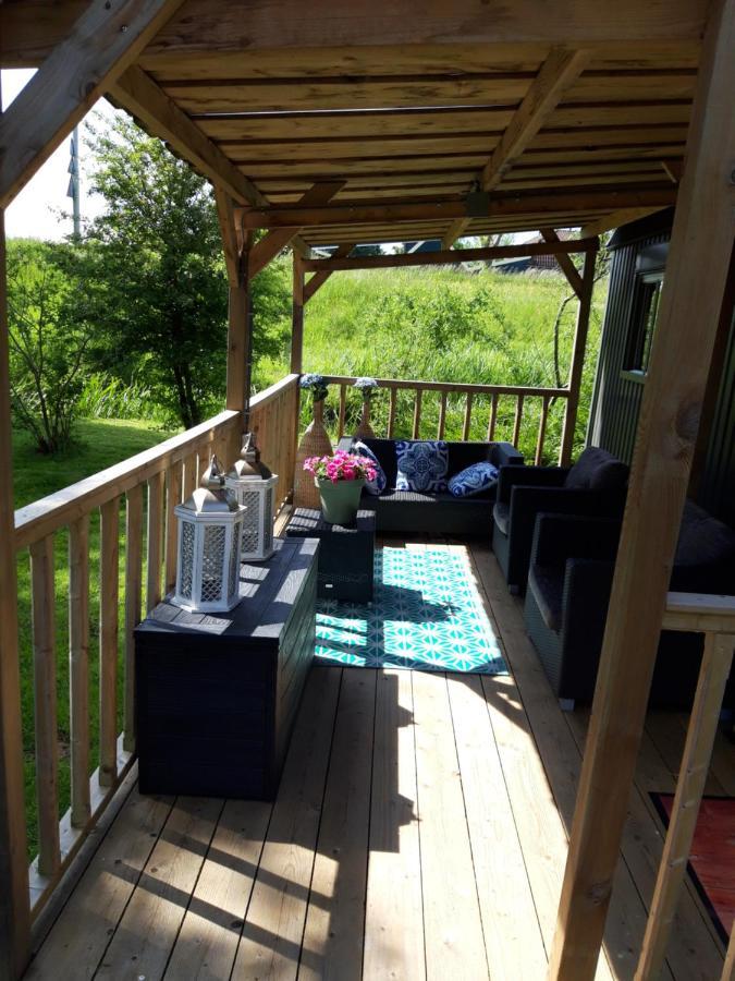 NATUURHUISJE met veranda Daar bij de Molen Alkmaar Oterleek Buitenkant foto